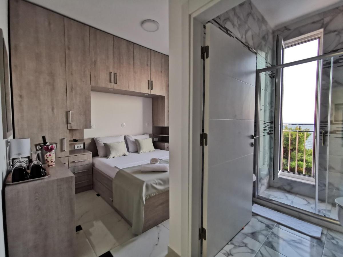 Hotel Montenino Bar Zewnętrze zdjęcie