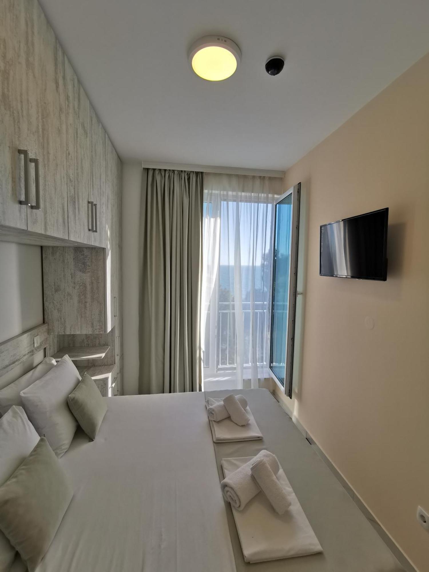 Hotel Montenino Bar Zewnętrze zdjęcie