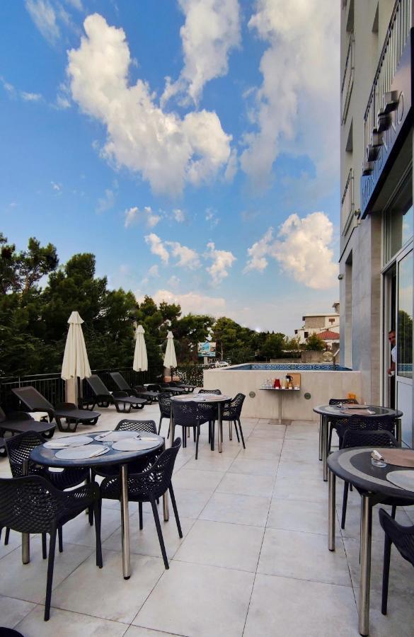 Hotel Montenino Bar Zewnętrze zdjęcie